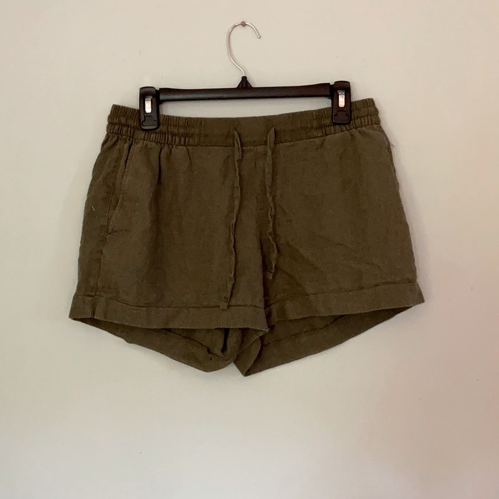 Old Navy Olive Linen Shorts